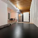 아파트 Luxury Spacious 4 Bedroom 2 Bathroom 부쿠레슈티